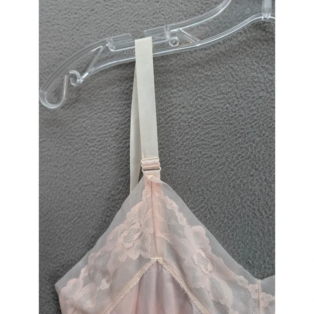 Vintage Lace Trim Full Slip Adjustable Strap Lingerie Slip Dress Pink‎ Size XS?